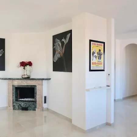 Lux 180sqm Flat - Entire Last Floor アパート ミラノ